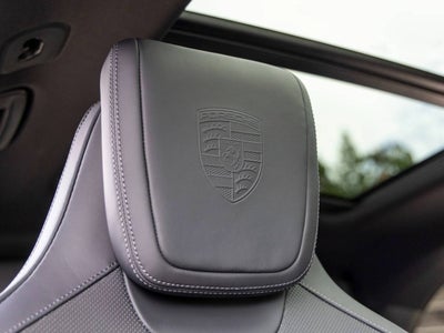 2025 Porsche Macan Macan Electric