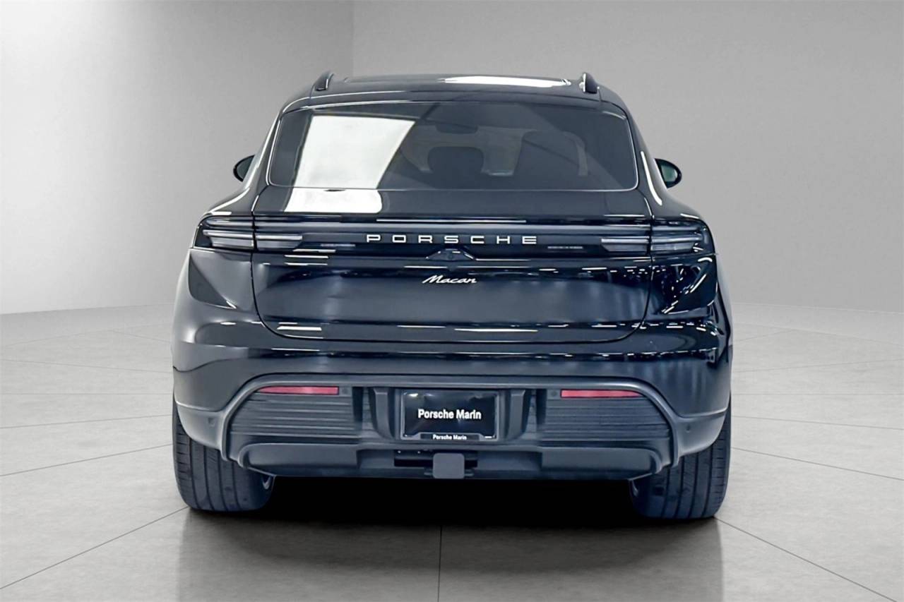 2025 Porsche Macan Macan Electric