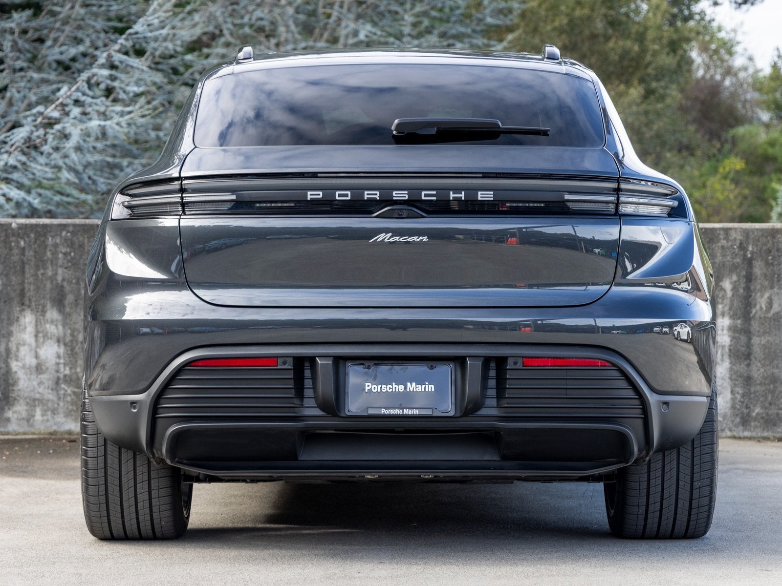 2025 Porsche Macan Macan Electric