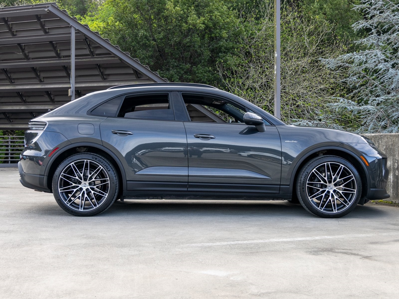 2025 Porsche Macan Macan Electric