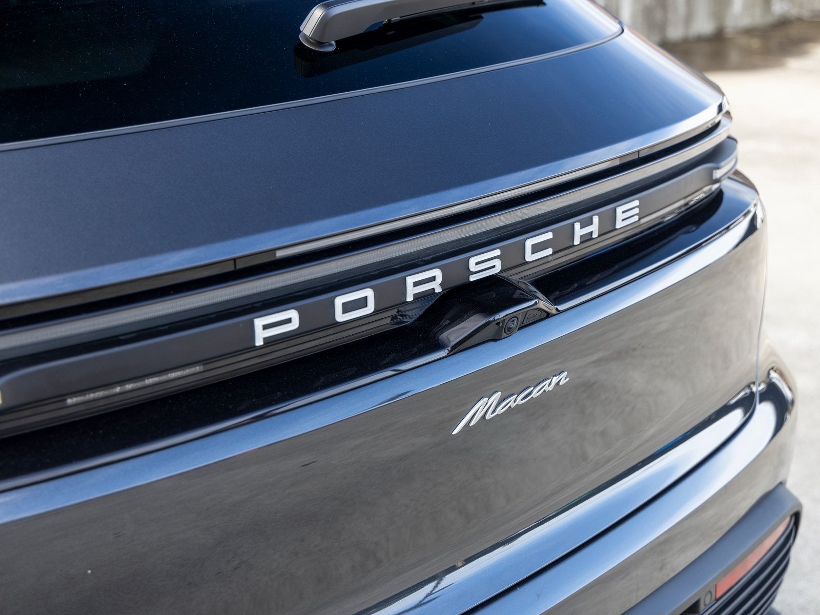 2025 Porsche Macan Macan Electric