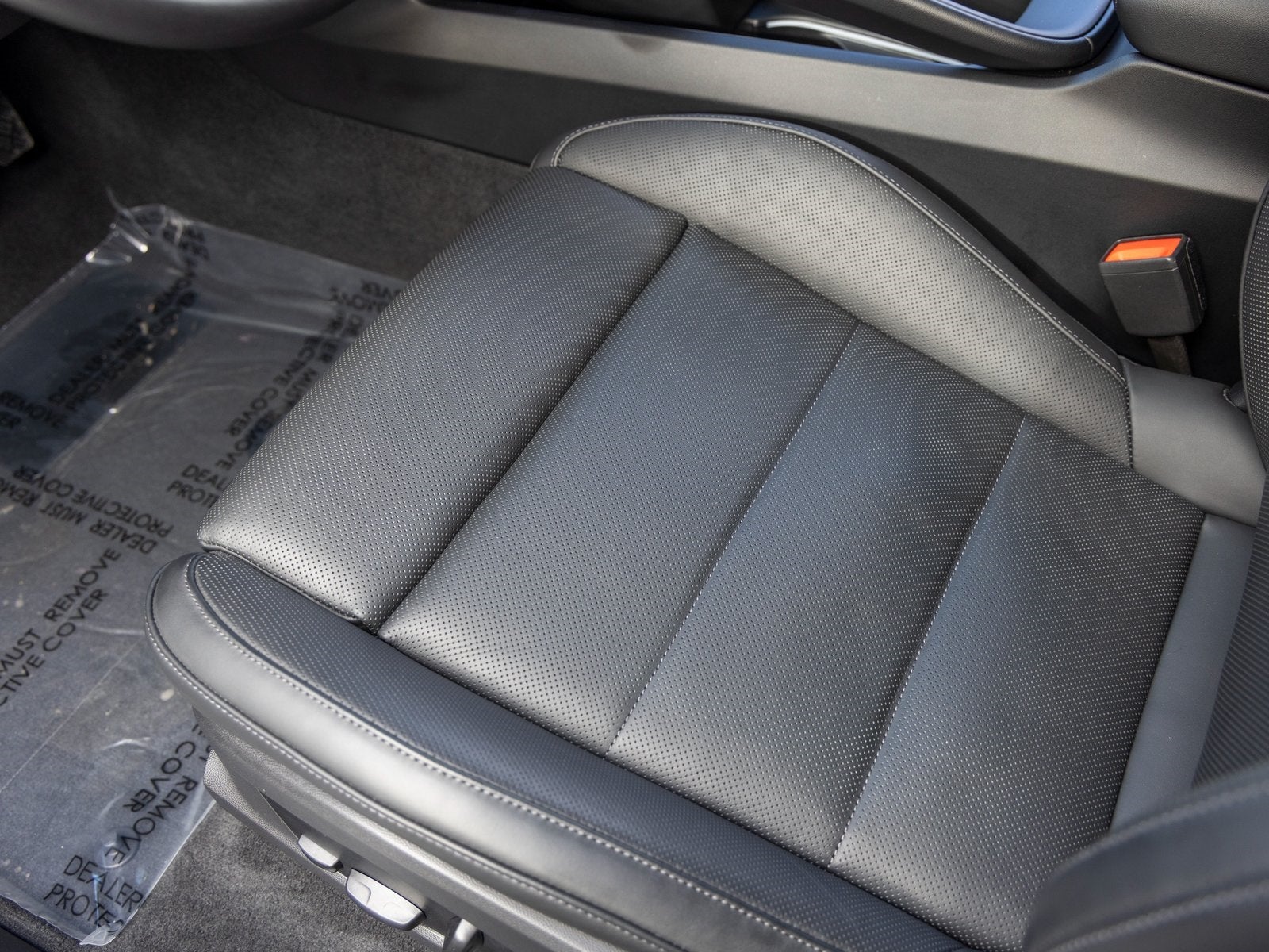 2025 Porsche Macan Macan Electric