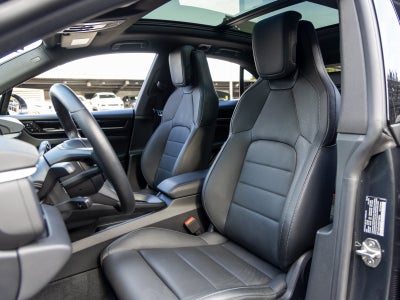 2025 Porsche Macan Macan Electric