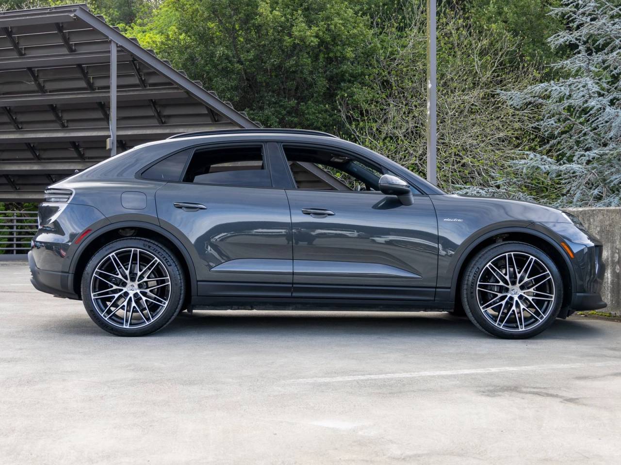 2025 Porsche Macan Macan Electric