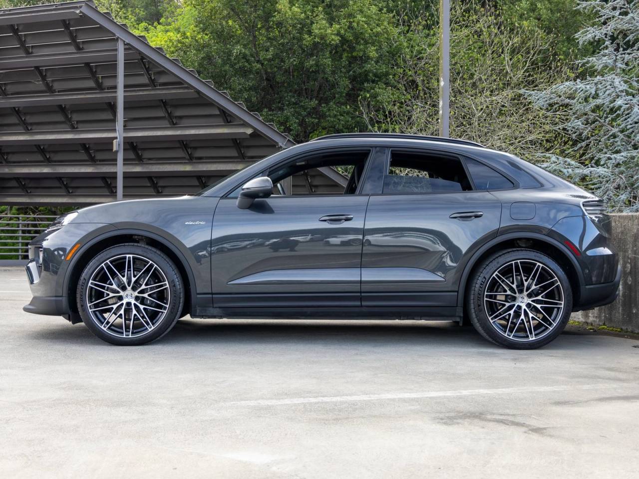2025 Porsche Macan Macan Electric