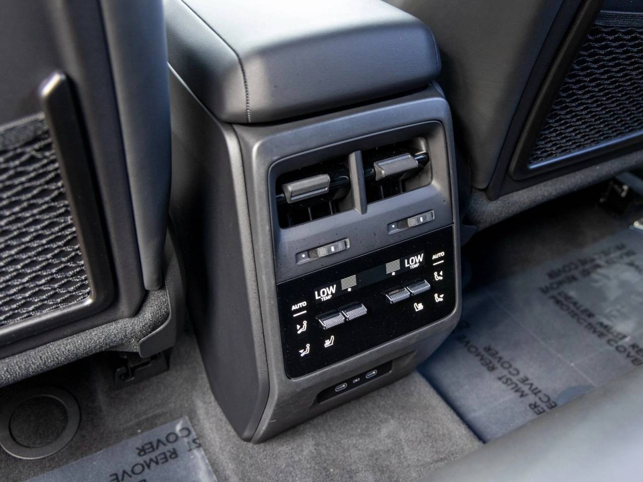 2025 Porsche Macan Macan Electric