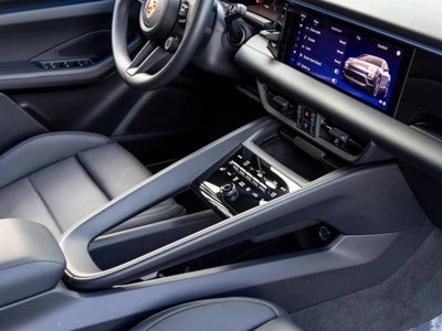 2025 Porsche Macan Macan Electric