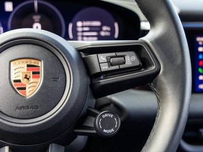 2025 Porsche Macan Macan Electric