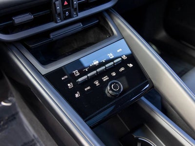 2025 Porsche Macan Macan Electric