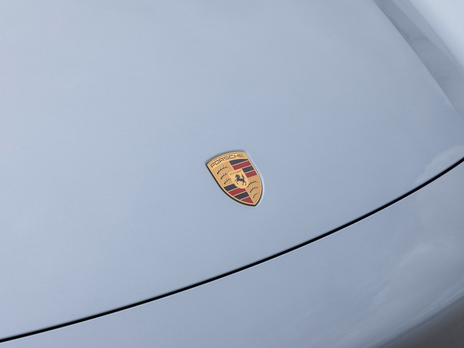 2025 Porsche Macan Electric Base