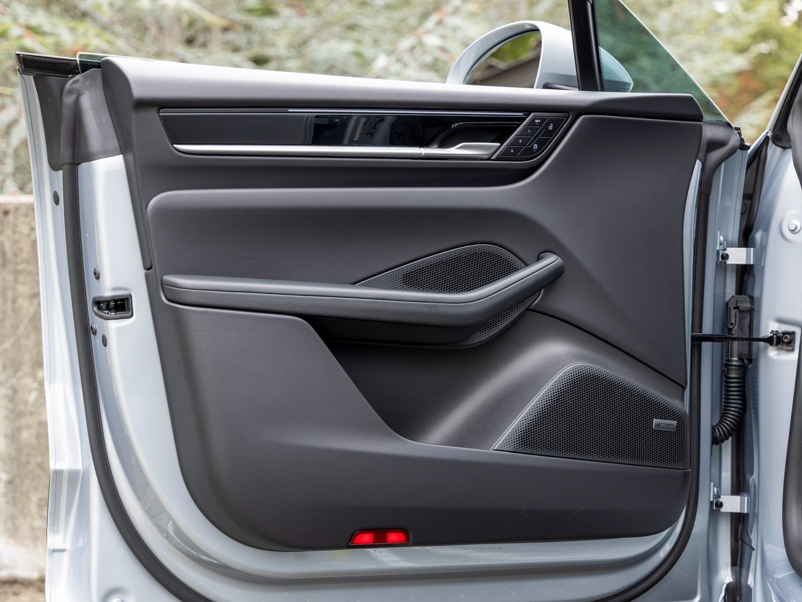 2025 Porsche Macan Electric Base