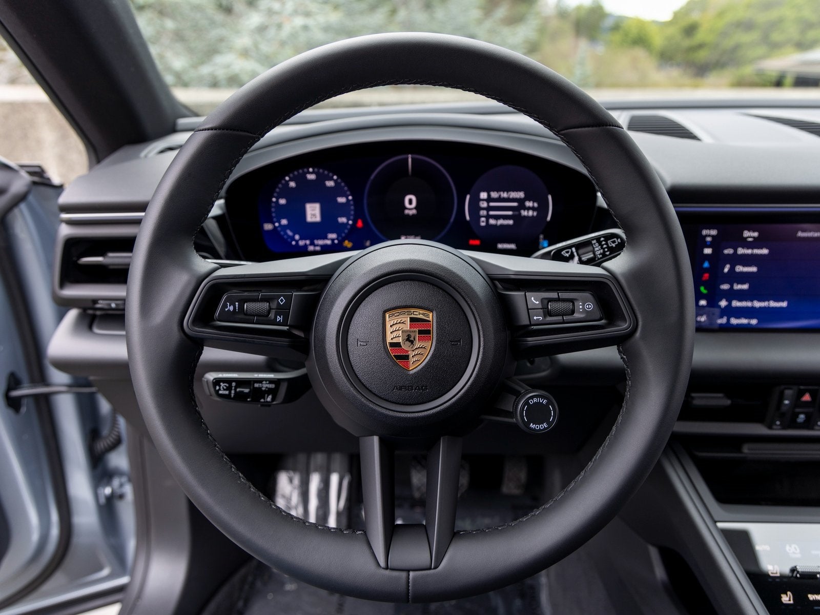 2025 Porsche Macan Electric Base