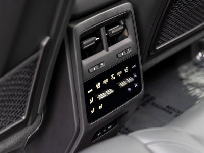 2025 Porsche Macan Electric Base