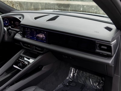 2025 Porsche Macan Electric Base