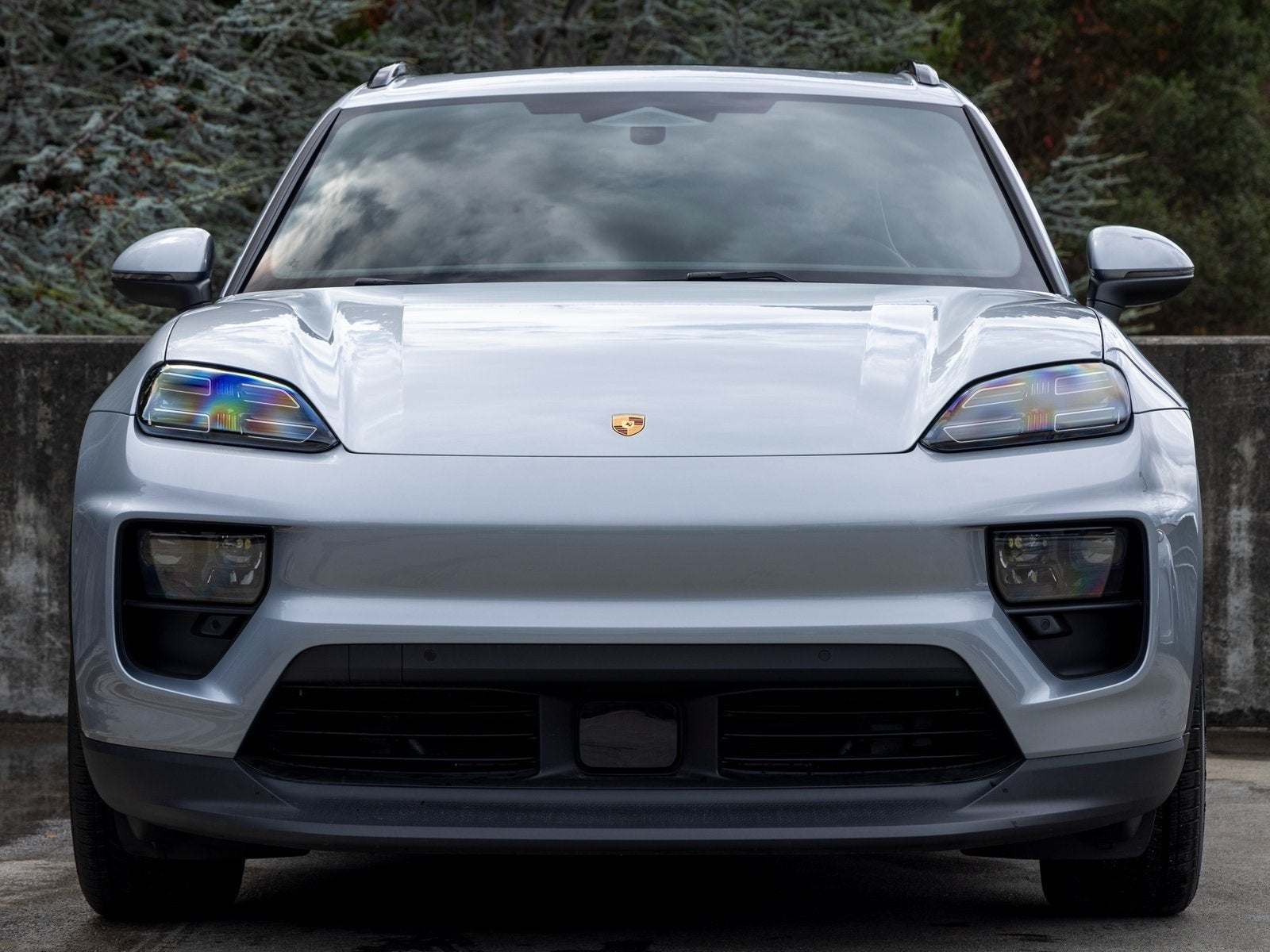 2025 Porsche Macan Electric Base