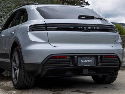 2025 Porsche Macan Macan Electric