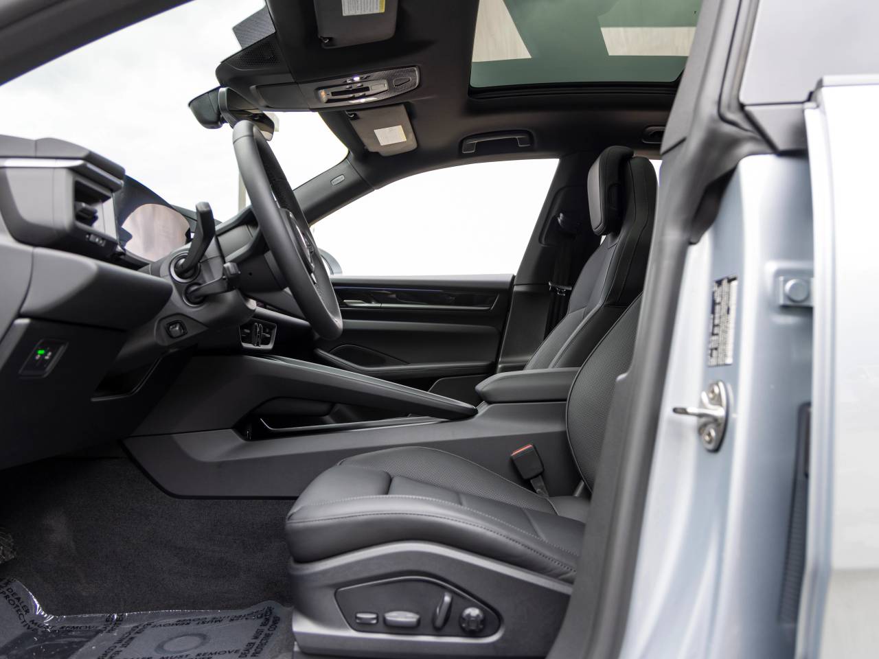 2025 Porsche Macan Macan Electric