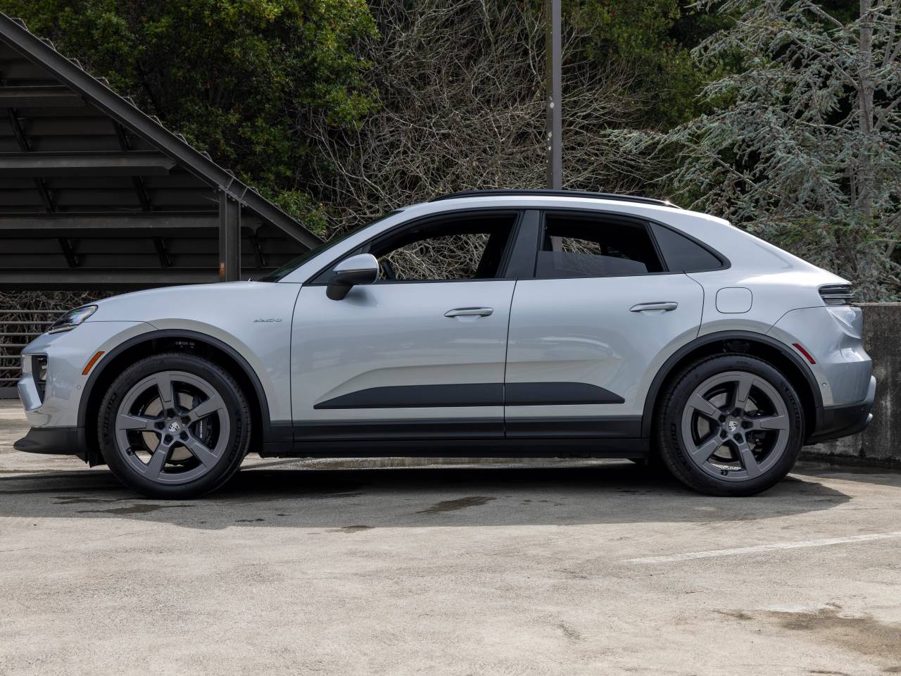 2025 Porsche Macan Macan Electric