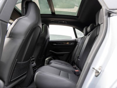 2025 Porsche Macan Macan Electric