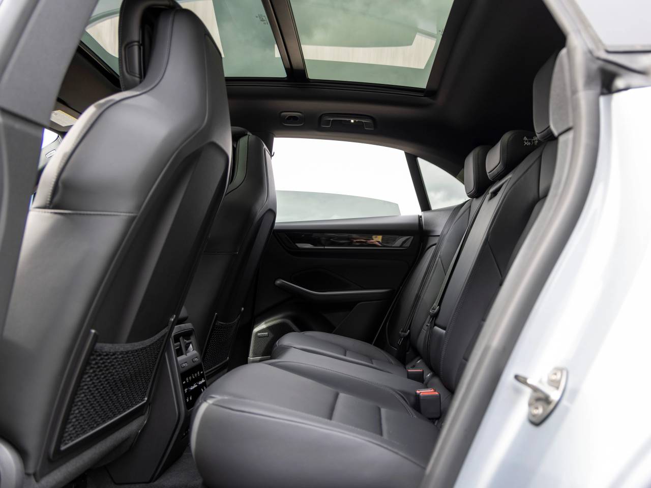 2025 Porsche Macan Macan Electric