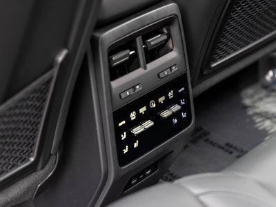 2025 Porsche Macan Macan Electric