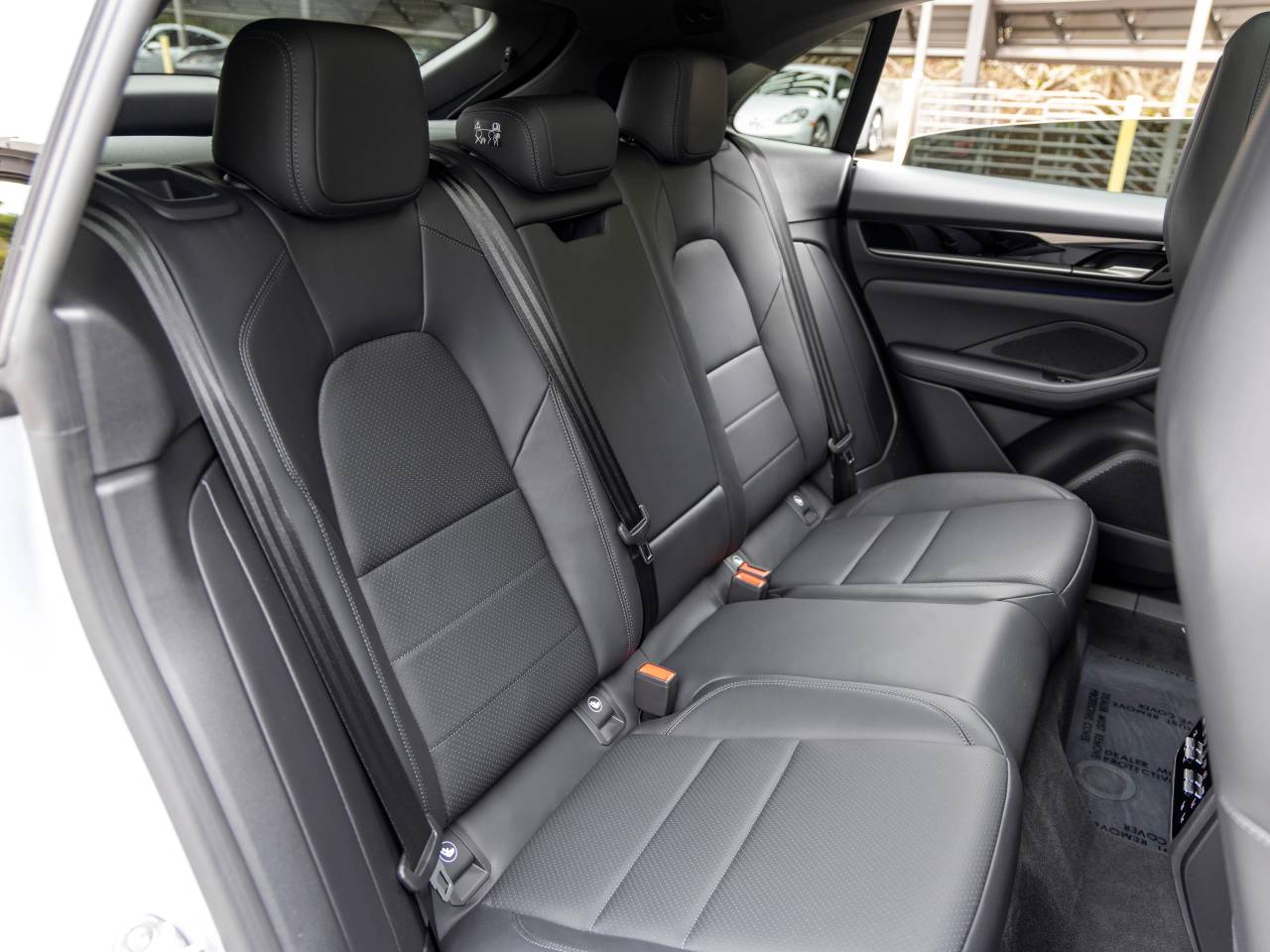 2025 Porsche Macan Macan Electric