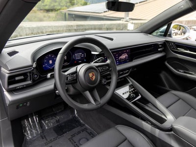 2025 Porsche Macan Macan Electric