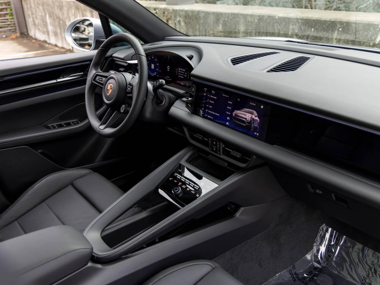 2025 Porsche Macan Macan Electric