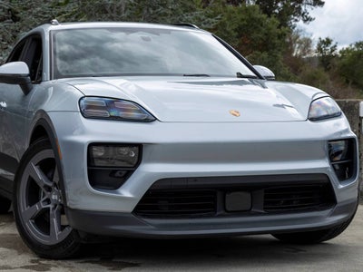 2025 Porsche Macan Macan Electric