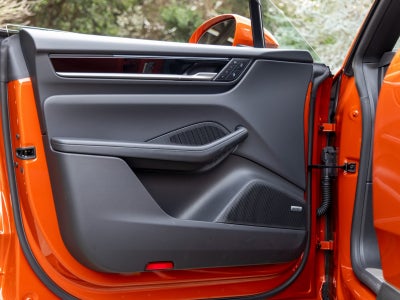 2025 Porsche Macan Macan Electric