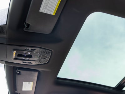 2025 Porsche Macan Macan Electric