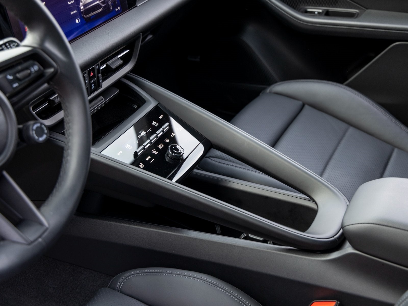 2025 Porsche Macan Macan Electric