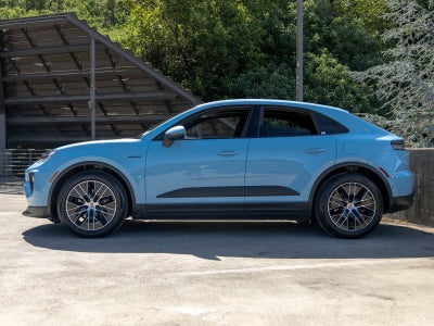 2025 Porsche Macan Electric Base