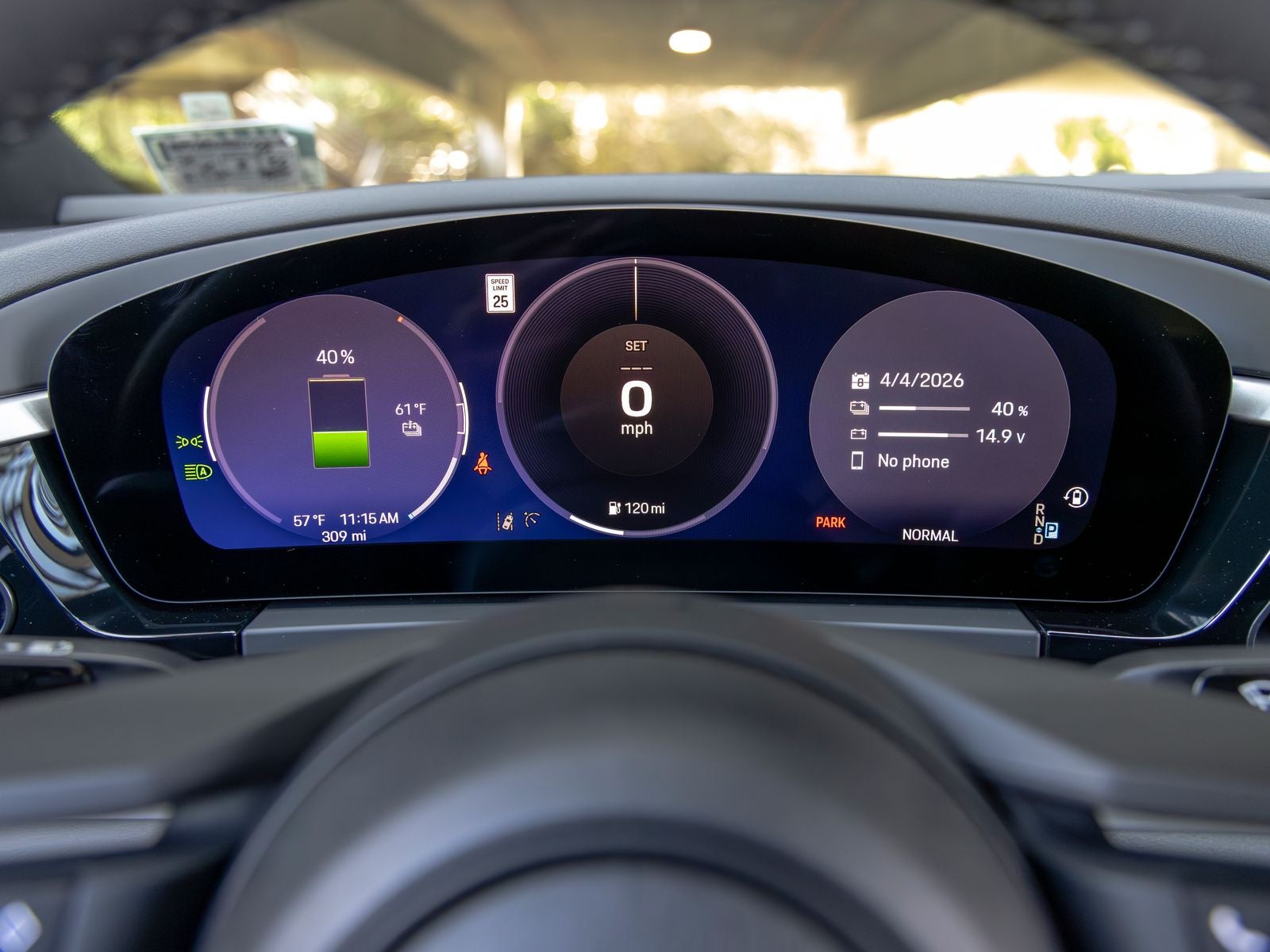 2025 Porsche Macan Electric Base