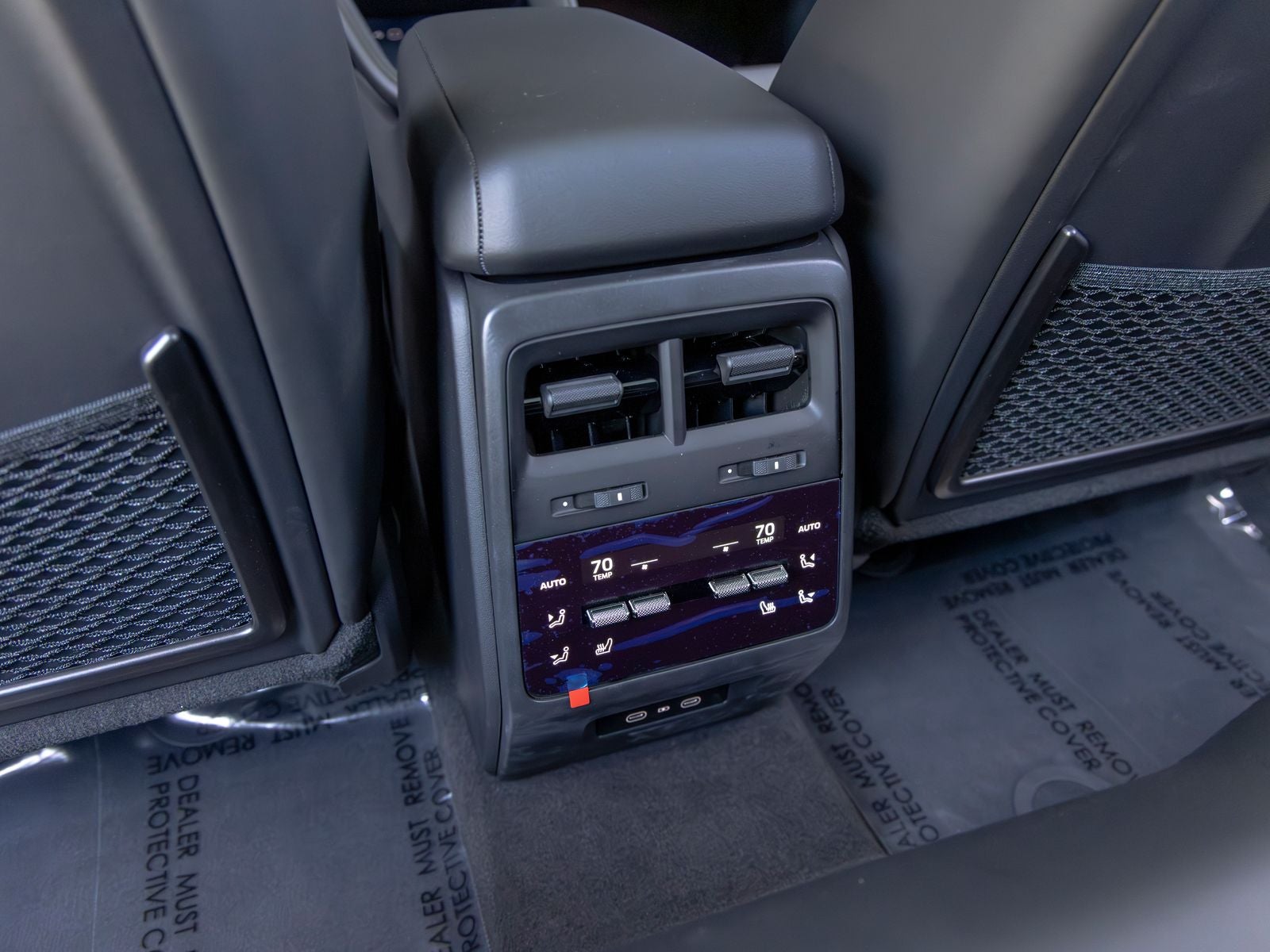 2025 Porsche Macan Electric Base