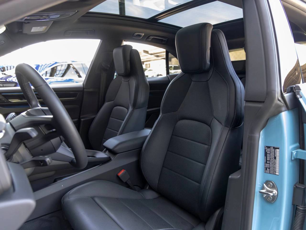 2025 Porsche Macan Macan Electric