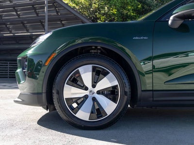 2026 Porsche Macan Electric