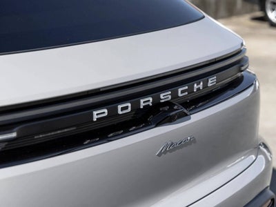 2026 Porsche Macan Macan Electric