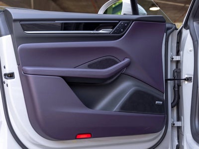 2026 Porsche Macan Macan Electric