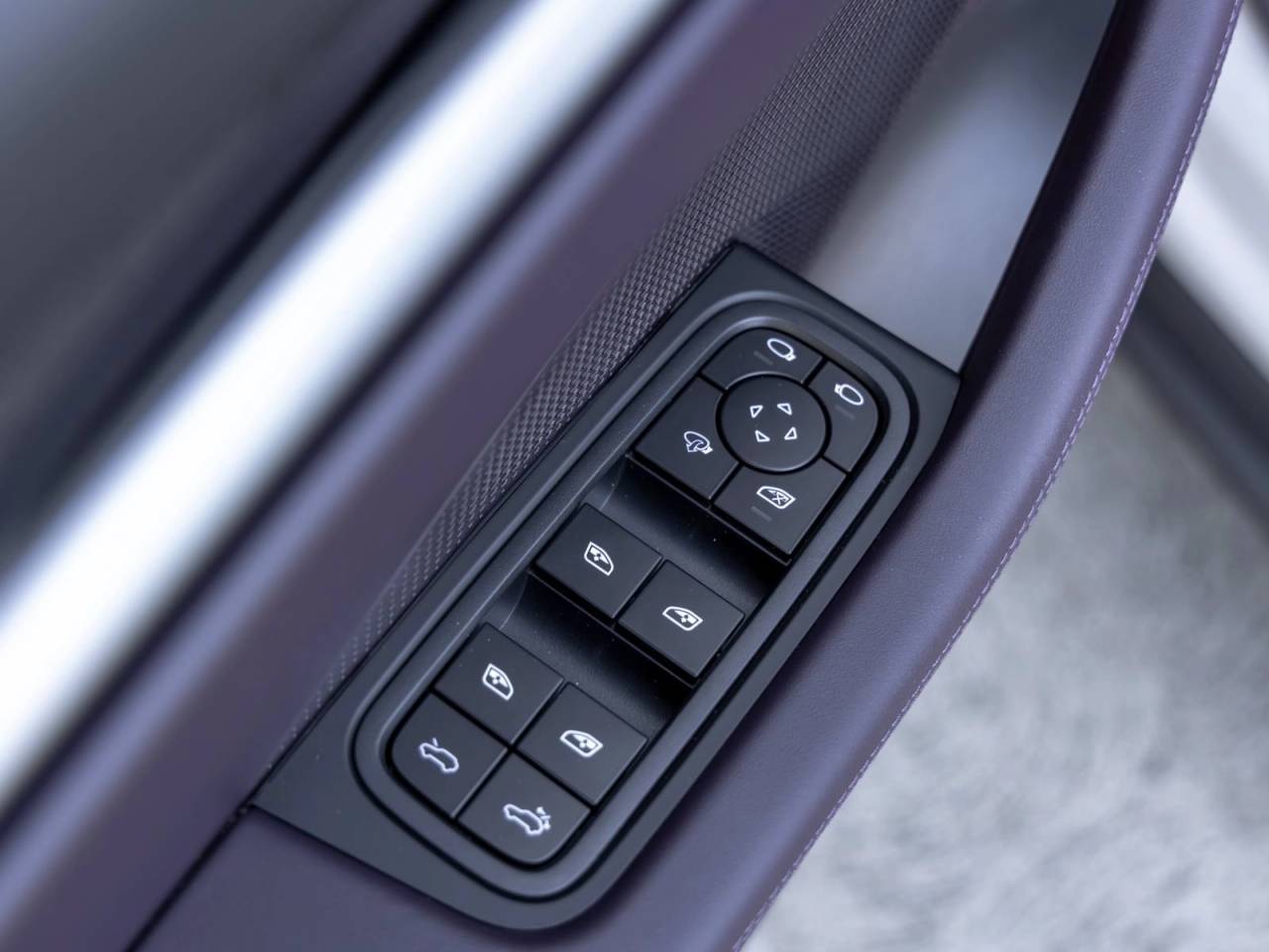 2026 Porsche Macan Macan Electric