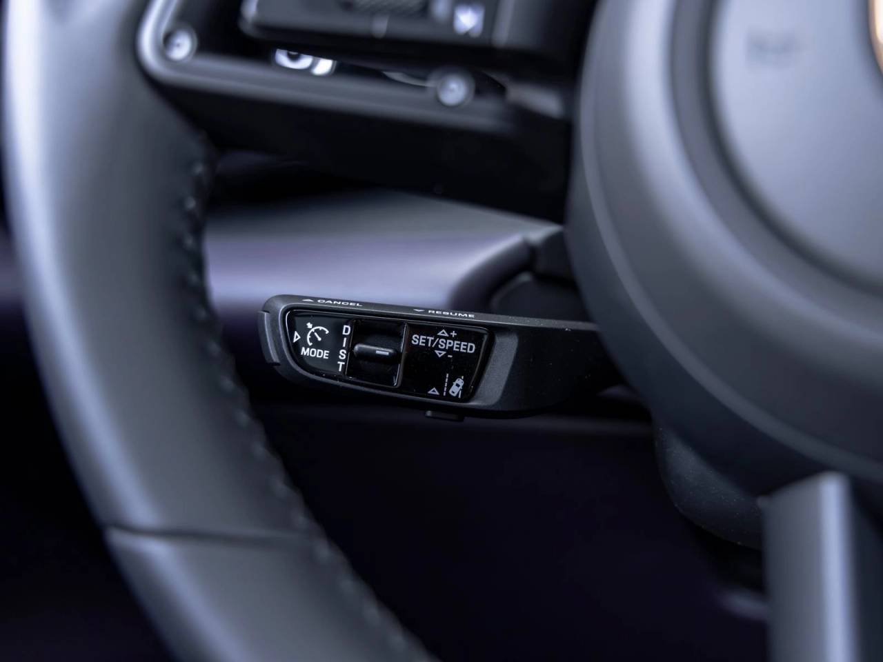 2026 Porsche Macan Macan Electric
