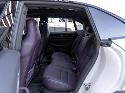 2026 Porsche Macan Macan Electric