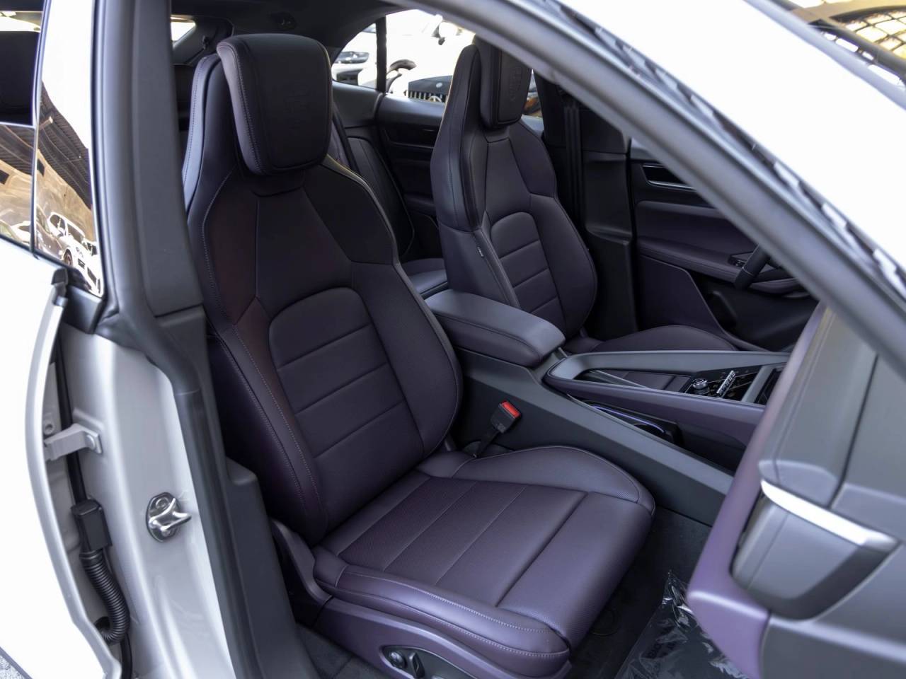 2026 Porsche Macan Macan Electric