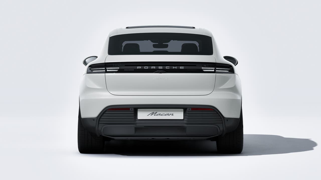 2026 Porsche Macan Macan Electric