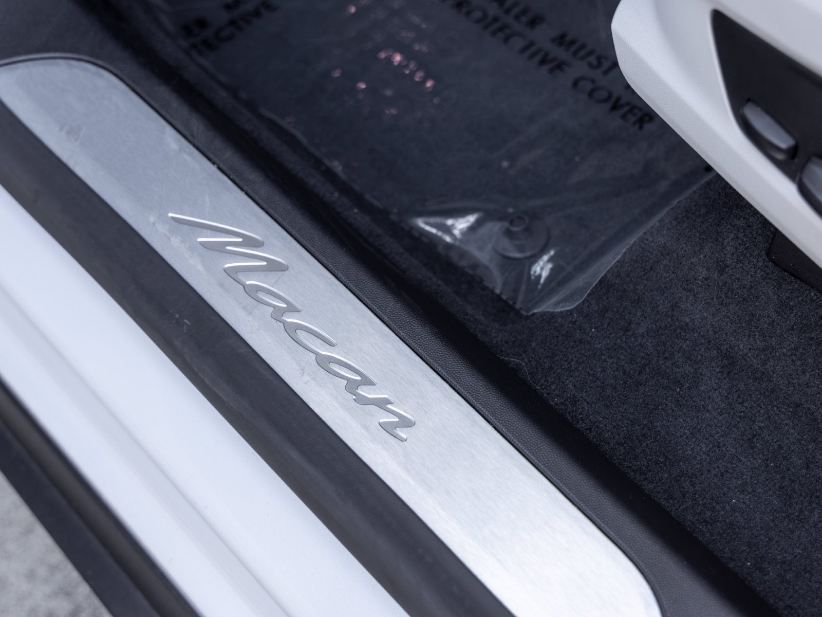 2025 Porsche Macan Macan Electric