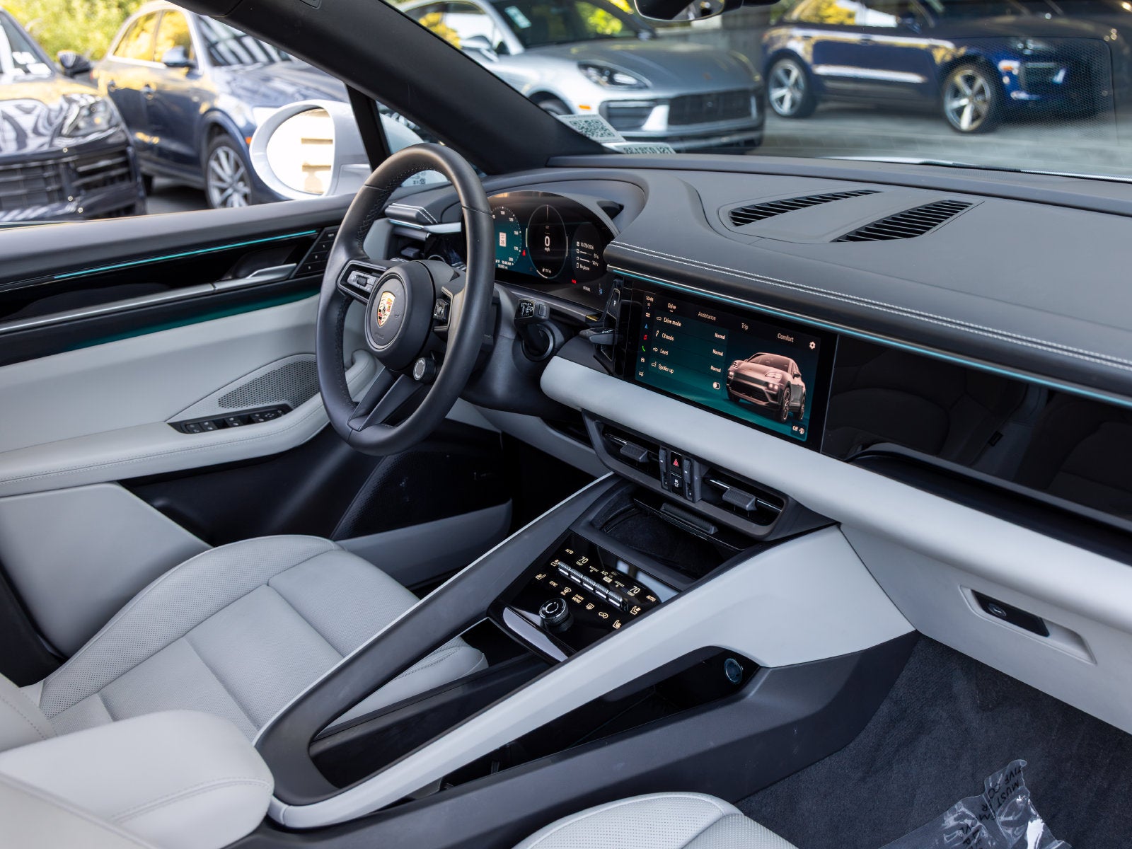 2025 Porsche Macan Macan Electric
