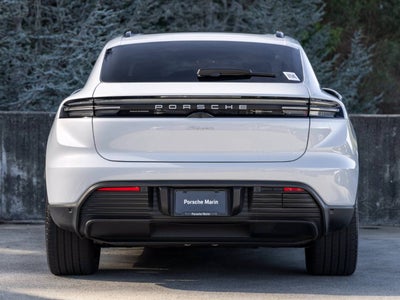 2025 Porsche Macan Macan Electric