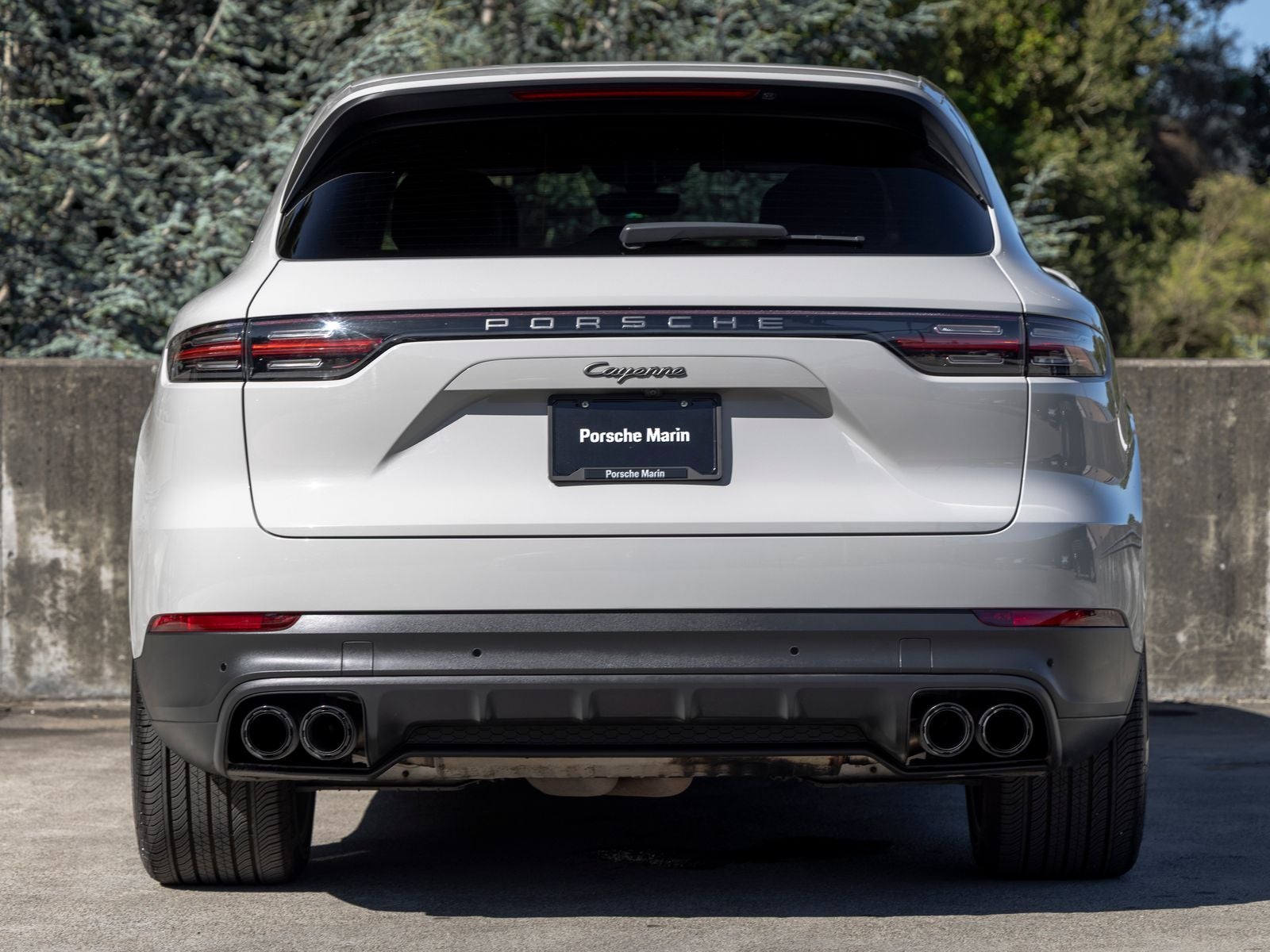 2023 Porsche Cayenne E-Hybrid Platinum Edition