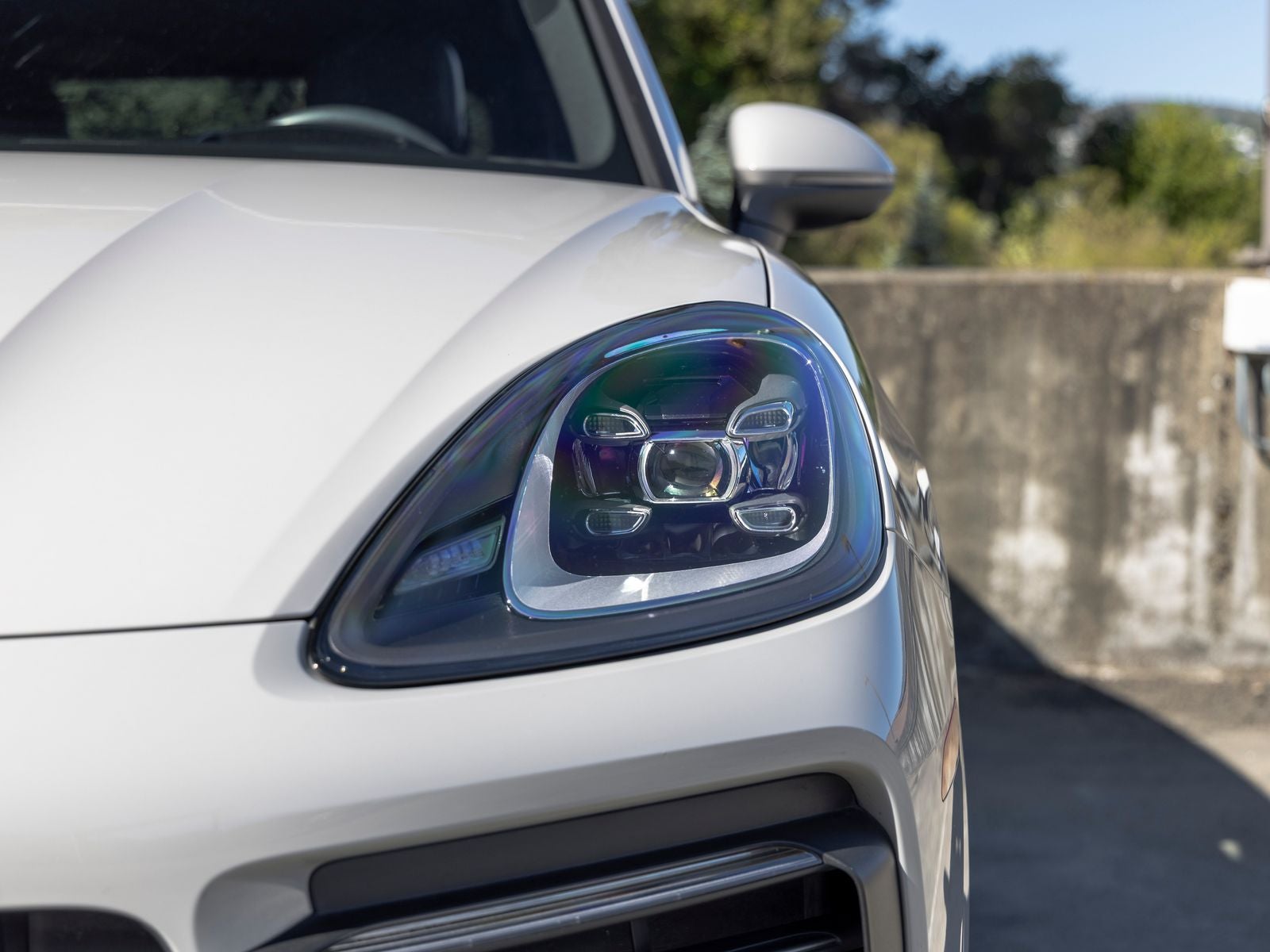 2023 Porsche Cayenne E-Hybrid Platinum Edition