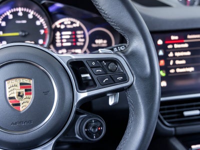2023 Porsche Cayenne E-Hybrid Platinum Edition
